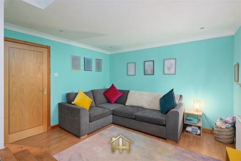 undefined, North Balmossie Street, Dundee DD5