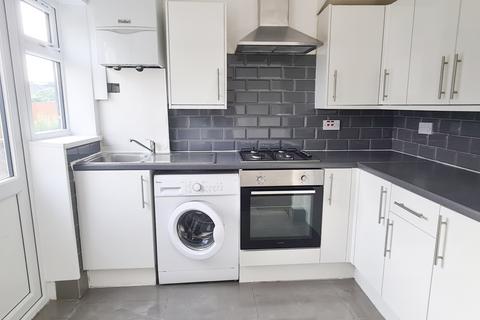 4 bedroom terraced house to rent, 26 Jarrow Road, Chadwell Heath, Essex, RM6 5RH, UK