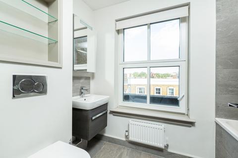 undefined, Fulham Road, London, SW6