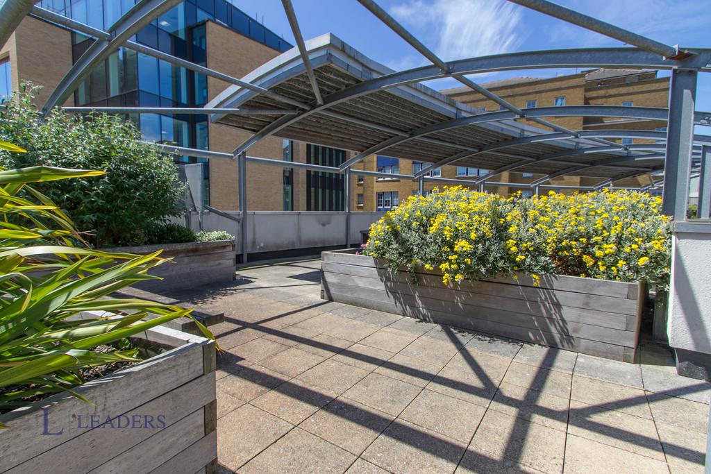 Communal roof terrac