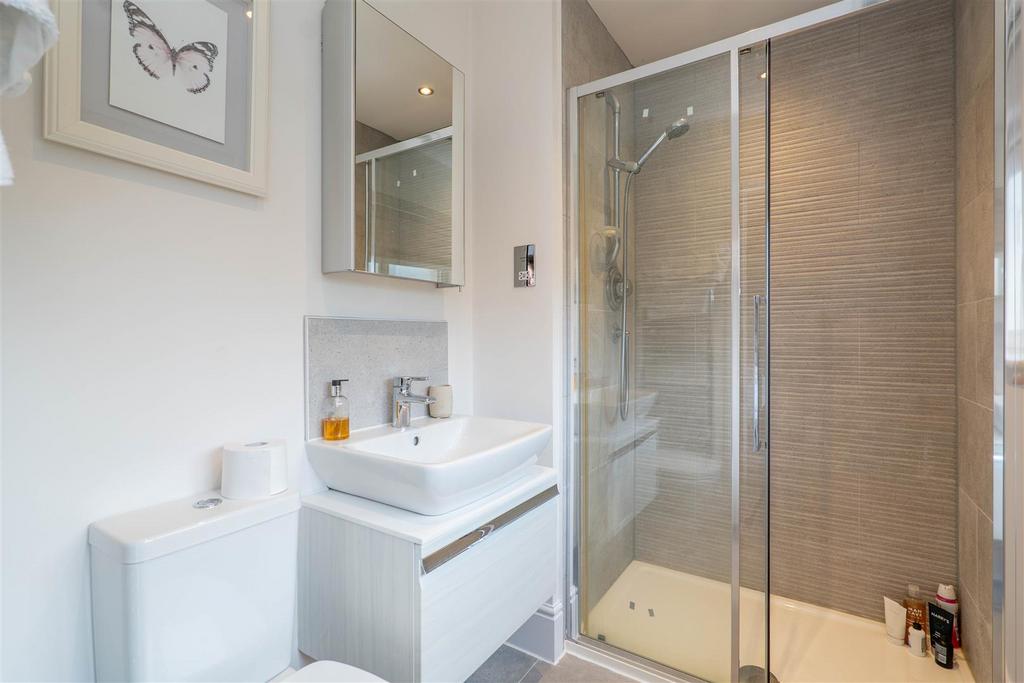 Bedroom Two Ensuite