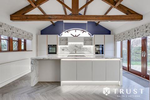 4 bedroom detached house for sale, Littlethorpe Hill, Hartshead, WF15