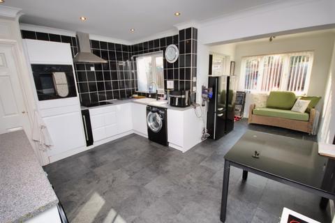 2 bedroom terraced house for sale, Hildenborough Crescent, Maidstone ME16
