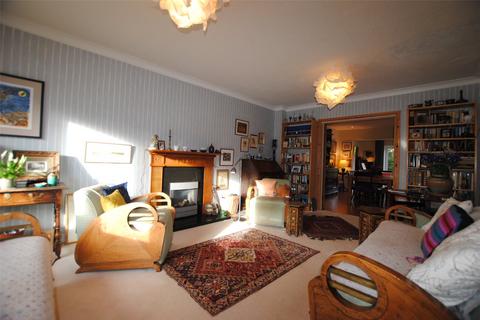 undefined, Heol Cefn Onn, Cardiff CF14