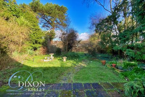 3 bedroom semi-detached bungalow for sale, Lockyers Drive, Ferndown, Dorset, BH22
