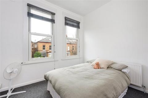 3 bedroom apartment for sale, Finsbury Park Road, London, N4