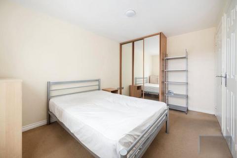 2 bedroom apartment for sale, Augusta Court, Great North Way, Hendon, London, NW4