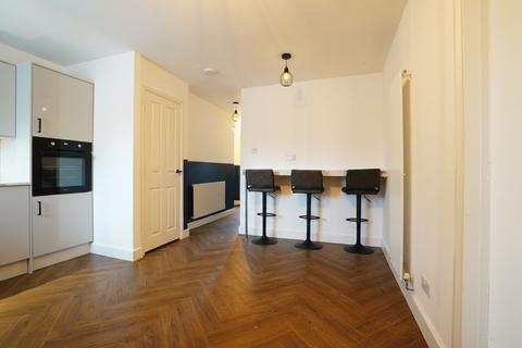 3 bedroom semi-detached house for sale, Pavilion Way, Meltham, HD9