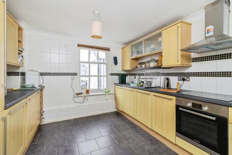 undefined, New Walk, Totnes, Devon, TQ9
