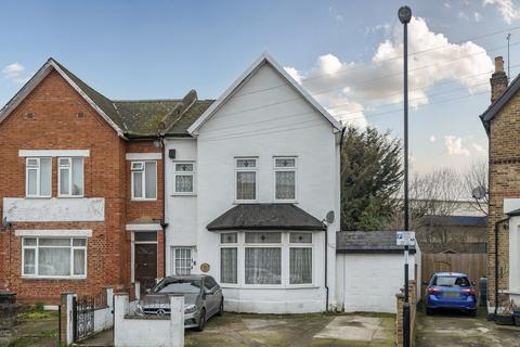 4 bedroom semi-detached house for sale, Barmeston Road, Catford, London, SE6