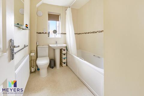 2 bedroom end of terrace house to rent, School Drive, Dorchester, DT2 8