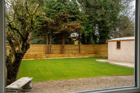 undefined, Low Field Lane, Staveley, HG5