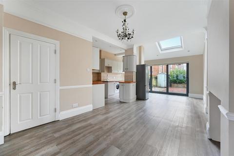 undefined, Kirkley Road, Wimbledon SW19