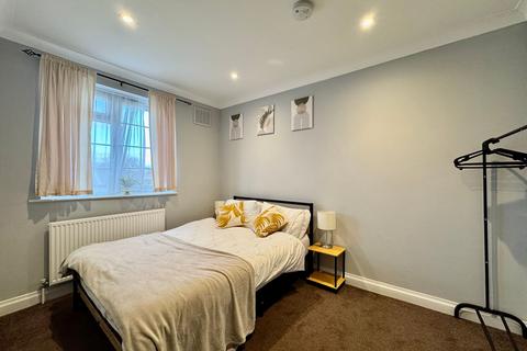 undefined, Deansbrook Road, Edgware, HA8