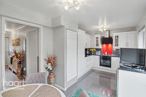 2 bedroom end of terrace house for sale, Thomas Close, Nottingham