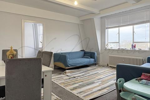 3 bedroom flat to rent, Belgrave Court, Wellesley Road, London W4