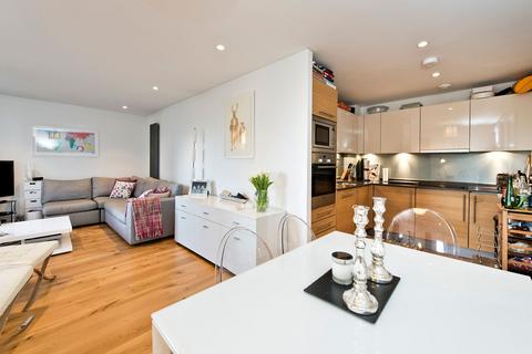 2 bedroom flat to rent, Bermondsey Square, London, SE1