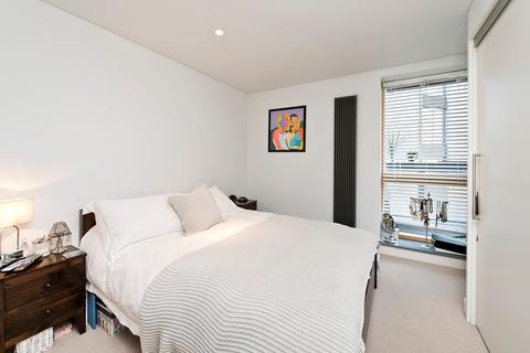 2 bedroom flat to rent, Bermondsey Square, London, SE1