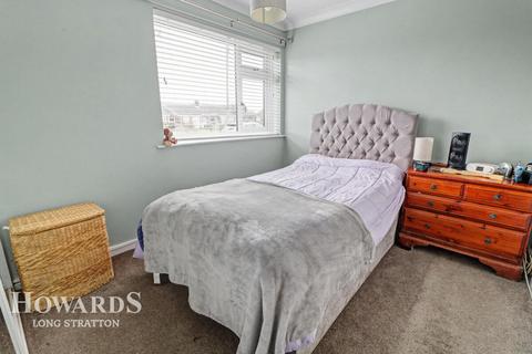 undefined, St Michaels Road, Long Stratton