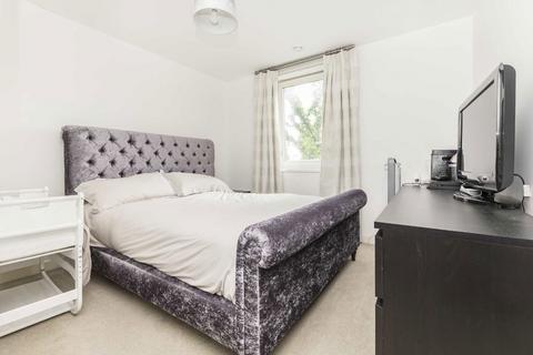 undefined, Garden Road, Richmond TW9