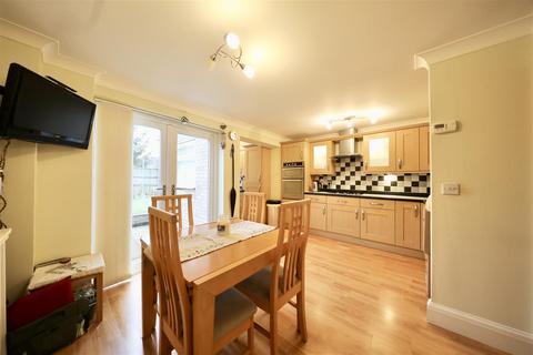 3 bedroom semi-detached house for sale, Ridgestone Avenue, Bilton, Hull