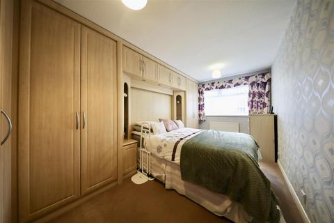 3 bedroom semi-detached house for sale, Ridgestone Avenue, Bilton, Hull