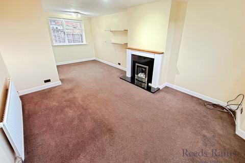 2 bedroom semi-detached house to rent, Kentmere Place, Staffordshire ST5