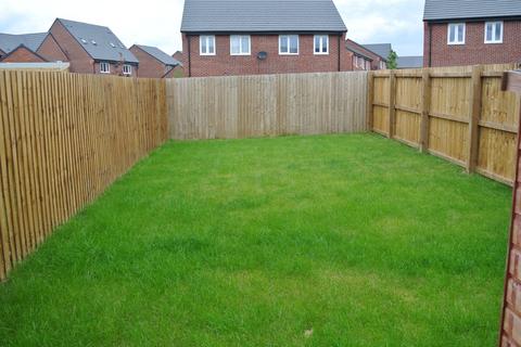 3 bedroom semi-detached house to rent, Preston Way, Cheshire CW7
