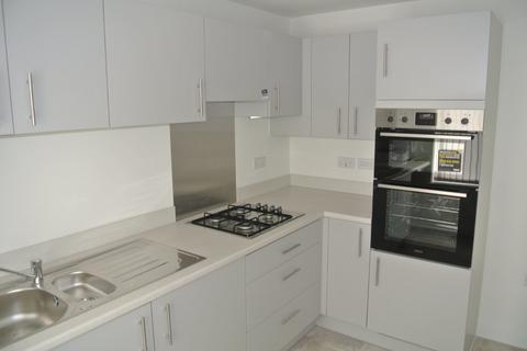 3 bedroom semi-detached house to rent, Preston Way, Cheshire CW7
