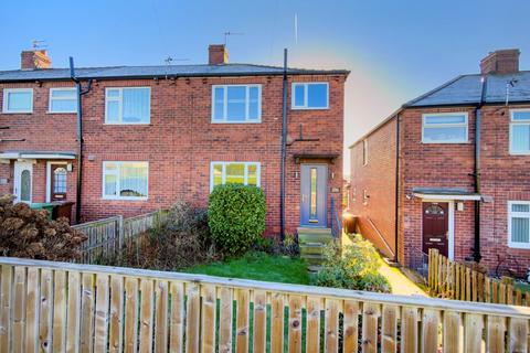 3 bedroom semi-detached house for sale, Southfield Lane, Horbury