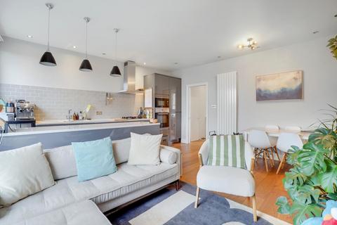 2 bedroom apartment for sale, Norwood Road, Herne Hill, London, SE24