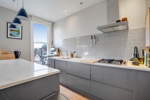 2 bedroom apartment for sale, Norwood Road, Herne Hill, London, SE24