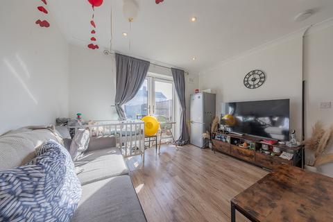 undefined, Trent View, Burton-on-Trent DE15