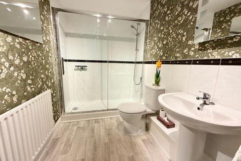1 bedroom flat for sale, Haworth Close, Halifax