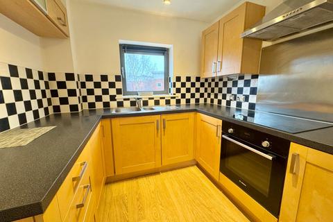 2 bedroom flat to rent, Albion Street, Wolverhampton WV1
