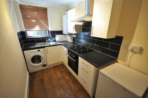 2 bedroom apartment to rent, Hermon Hill, Wanstead
