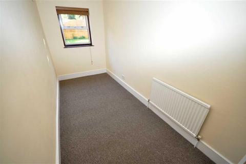 2 bedroom apartment to rent, Hermon Hill, Wanstead