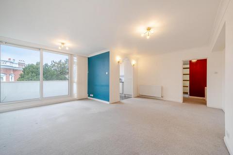 2 bedroom flat to rent, Hendon Hall Court,  Parson Street,  NW4