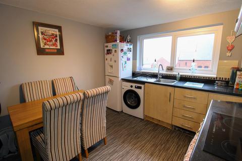 2 bedroom semi-detached house for sale, School Lane, Ponciau, Wrexham