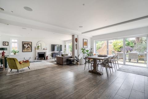5 bedroom detached house to rent, Pelling Hill, Old Windsor, Windsor, Berkshire