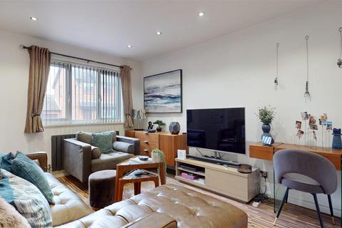 undefined, Aintree Close, Milton Keynes MK3