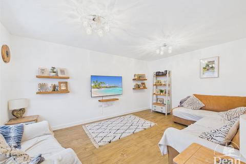4 bedroom detached house for sale, Snowdrop Crescent, Lydney GL15