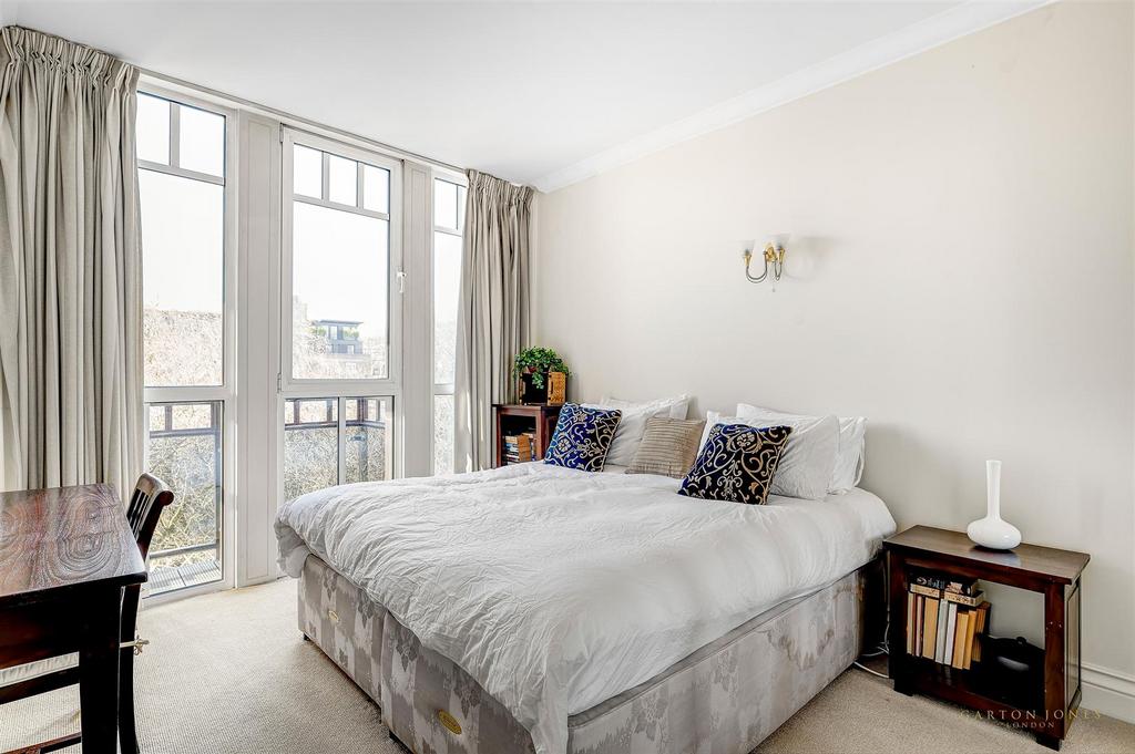 Bedroom.JPG