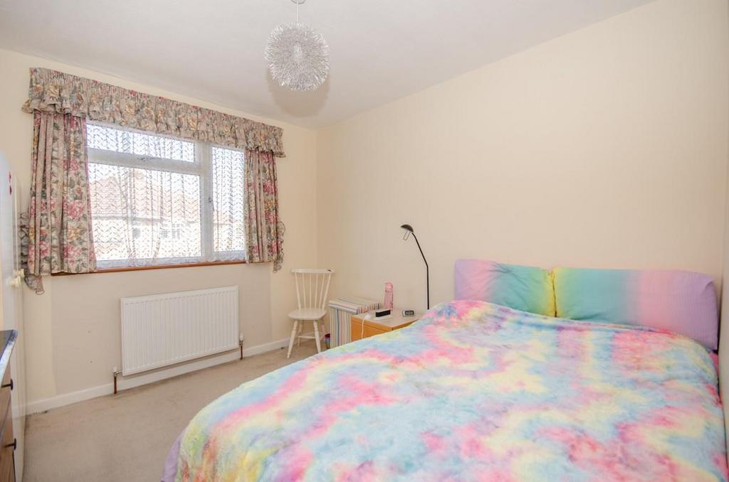 Bedroom 3.jpg