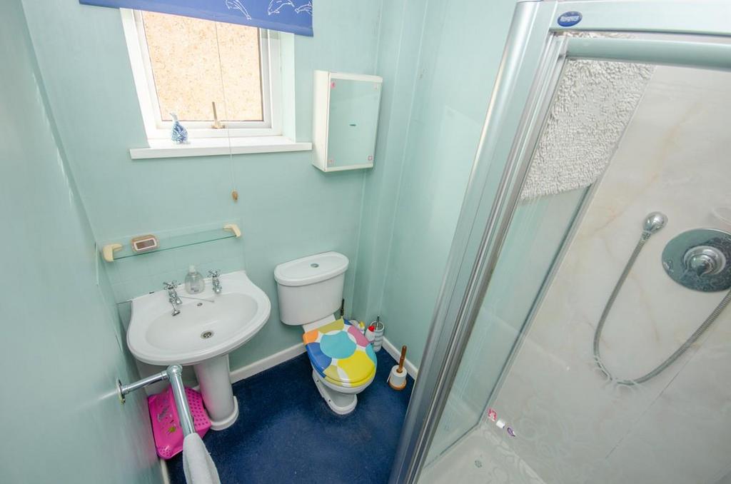 FF shower room.jpg