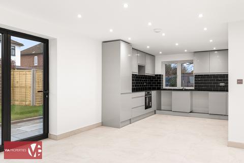 undefined, Gurwood Close, Hoddesdon EN11