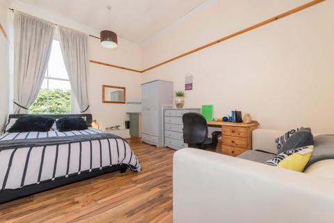 8 bedroom apartment to rent, Sauchiehall Street, Glasgow, G3