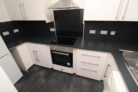 2 bedroom flat to rent, Copland Road, Glasgow G51