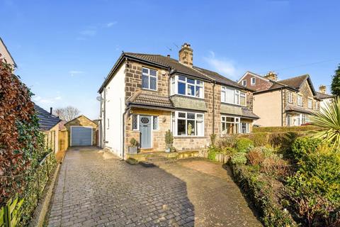Layton Lane, Rawdon, Leeds