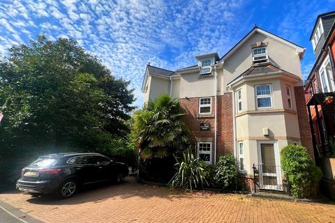 2 bedroom flat for sale, Alumhurst Road, Alum Chine, Westbourne, BH4